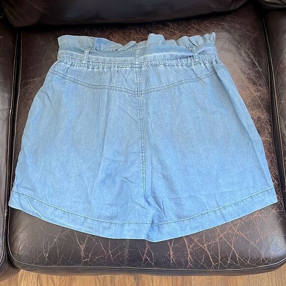 Thread & Supply Tencel Shorts - Picture 2 of 7